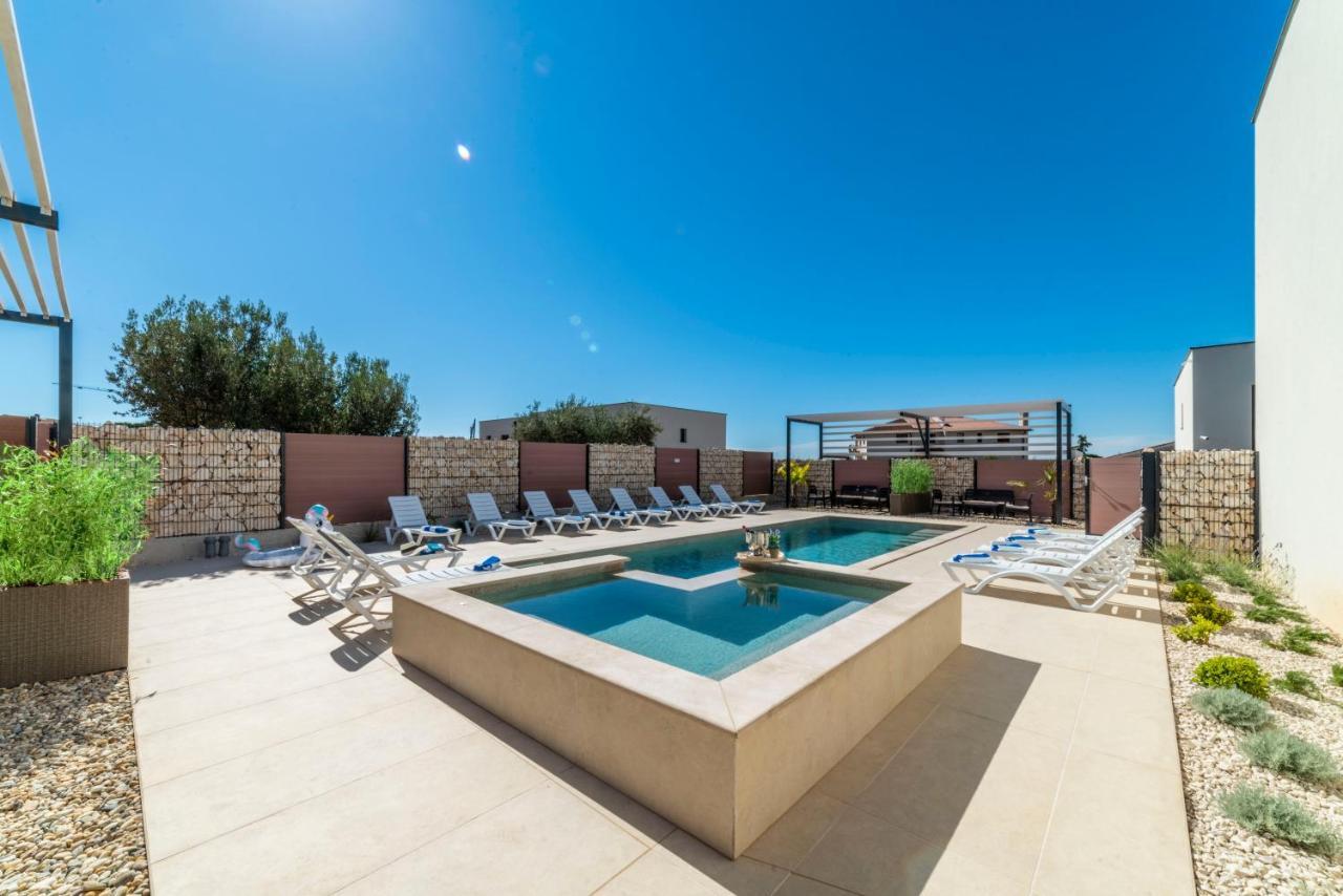 PINNA RESIDENCE - Supin Pula Bagian luar foto